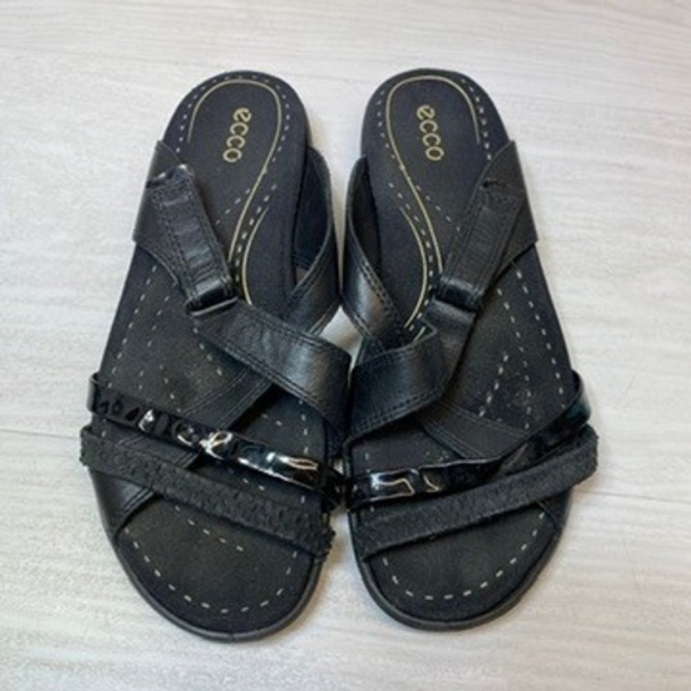 ECCO Womens 41 Sandals Slide Black Leather Adjustable Strap Comfort Walking Shoe